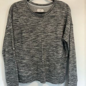 Lou & Grey lightweight crew neck sweatshirt